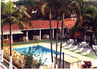 piscinacima.jpg (18921 bytes)