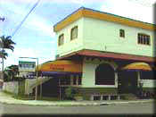 fachada.jpg (11455 bytes)
