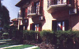 lateral.jpg (19456 bytes)